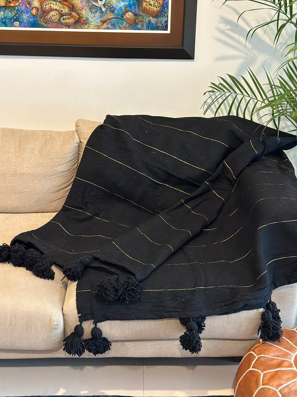 Moroccan Pompom Throw Blanket